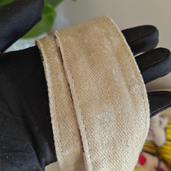 Betsey Johnson Rare Vintage "Bundle Up With Me" Gold Tote Bag | GUC - Picture 16 of 16